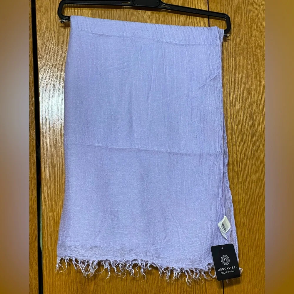 Doncaster Light Purple Scarf- New with Tags - Picture 1 of 5